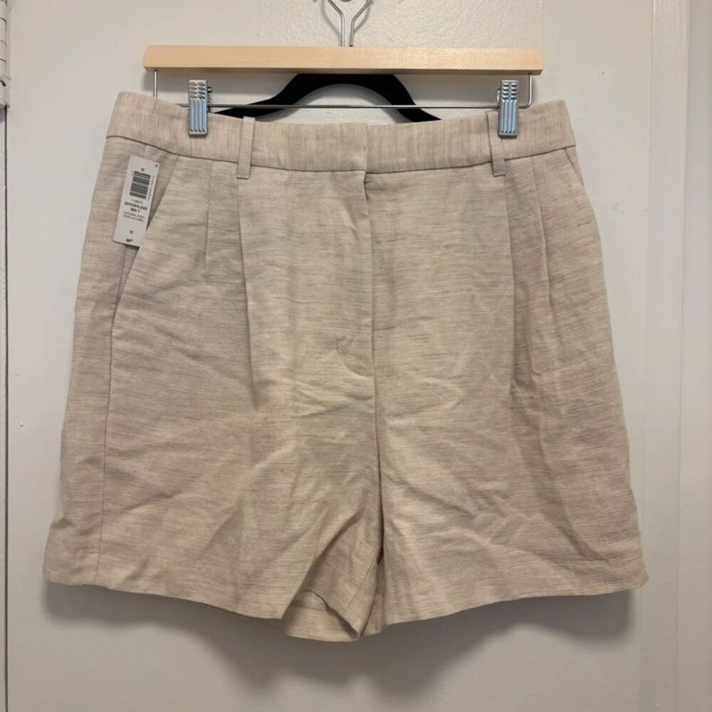 NWT Aritzia Effortless Linen Mid Thigh Shorts Size 10 Natural Ecru